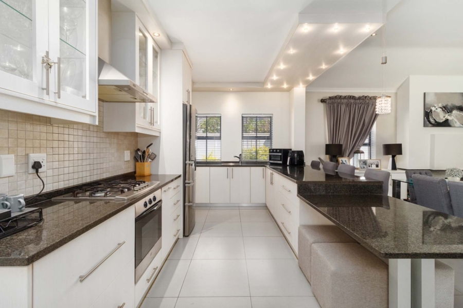 4 Bedroom Property for Sale in Bergsig Western Cape